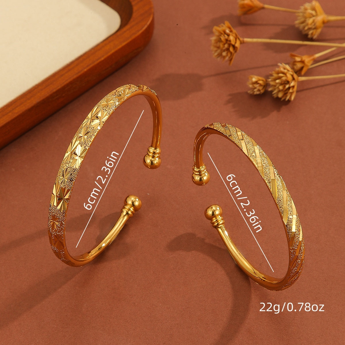 1pcs Vintage Gold-plated 18k Delicate Pattern Bracelet, Sand Gold Women's Open Bracelet