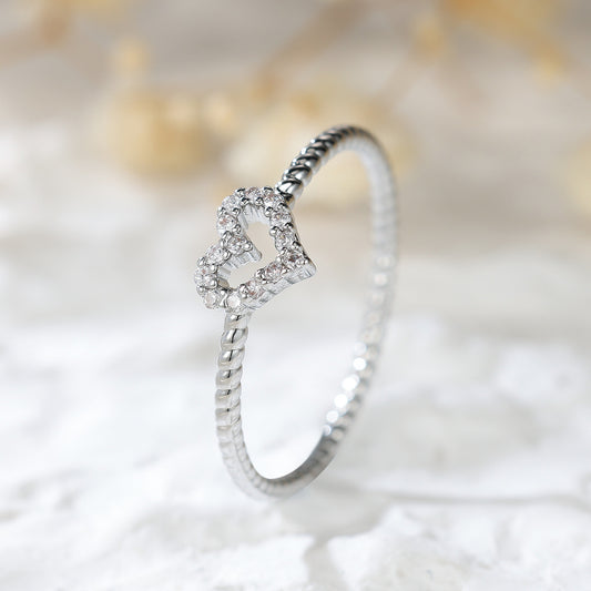 Heart Shaped White Diamond Edge Twist Hollow Ring