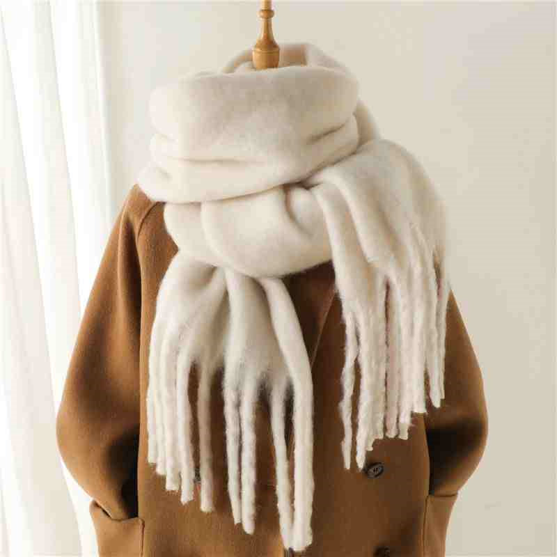 Women's Winter Scarves
