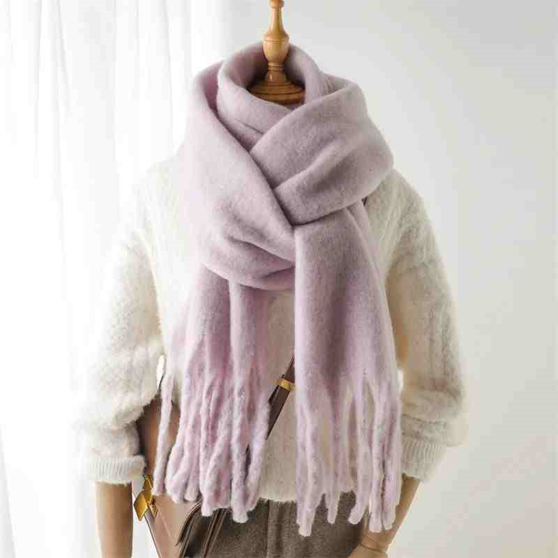 Women's Winter Scarves