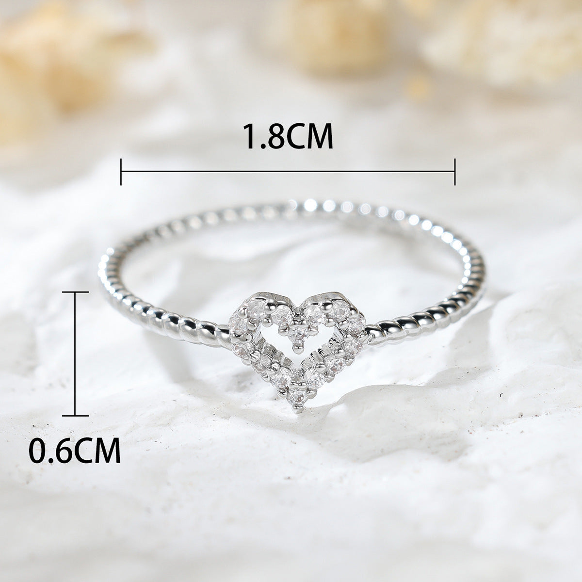 Heart Shaped White Diamond Edge Twist Hollow Ring